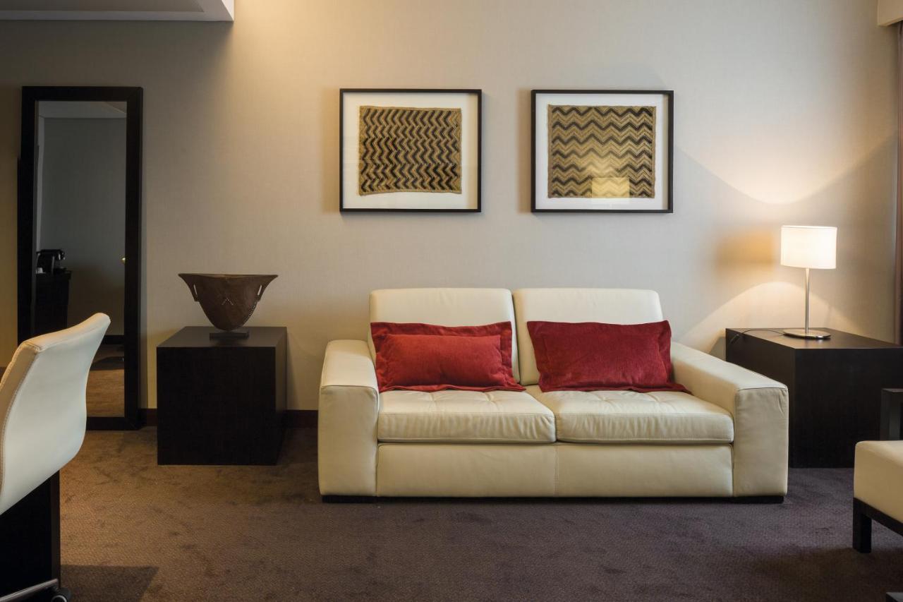 Hotel Tropico Luanda Bagian luar foto