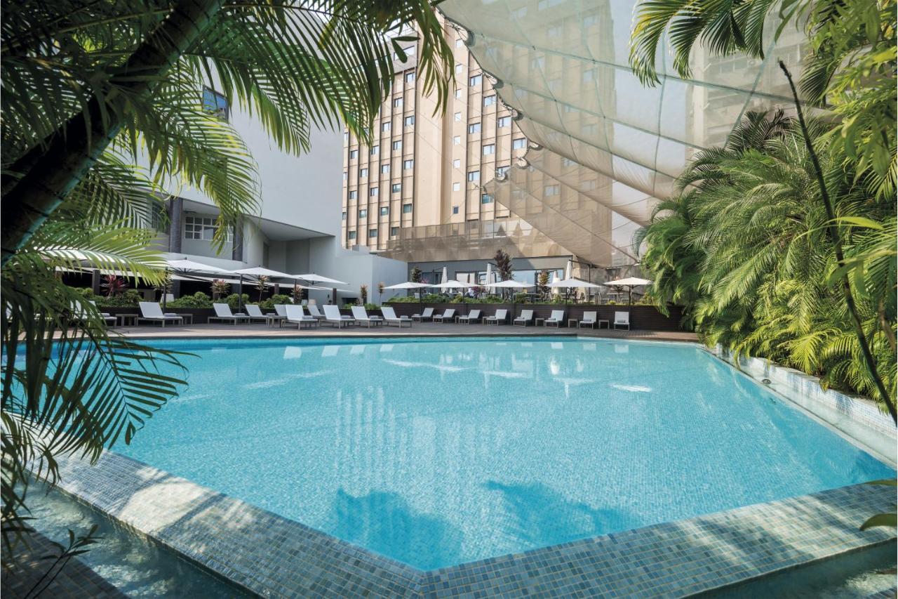Hotel Tropico Luanda Bagian luar foto